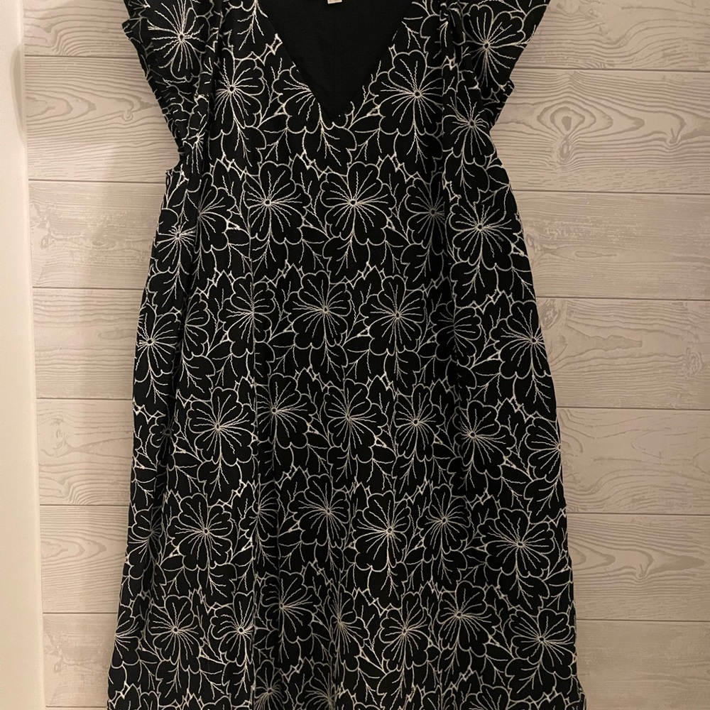 LOFT Black and White Floral Formal Dress Fully Lined Size L Women’s
